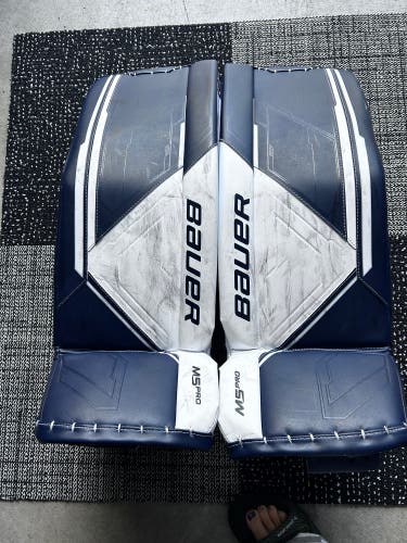 Medium Bauer Supreme M5 Pro Goalie Leg Pads (Used)