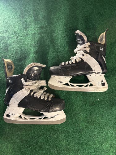 Senior CCM Tacks 652 Hockey Skates (Regular) Size 10 (Used)
