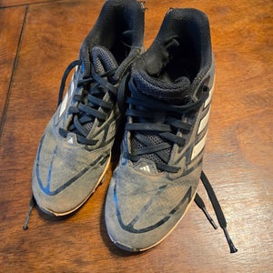 5Y (Big Kids / Youth) Nike (Used)