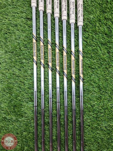 TRUE TEMPER DYNAMIC GOLD S400 TOUR ISSUE IRON SHAFT SET STIFF 132G .370 TIP VERY