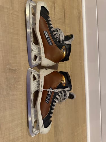 Bauer Nike Supreme One95 Hockey Goalie Skates Size 9.5 (Used)
