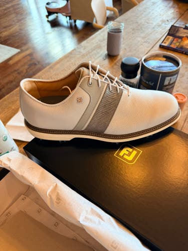 Men's Size M 11.0 Footjoy Premiere Series Shoes (New)