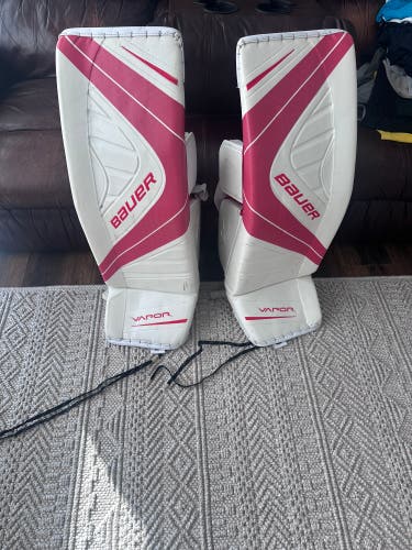 Large Bauer Vapor 1X Goalie Leg Pads (Used)