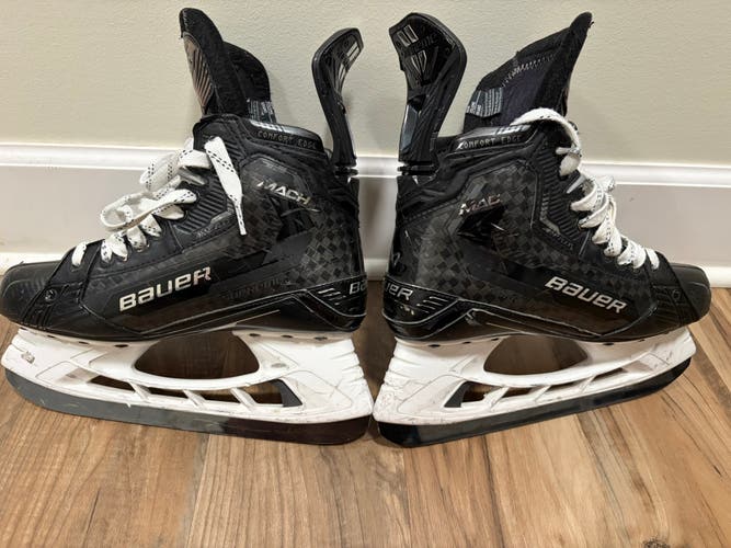 Bauer Supreme Mach Hockey Skates 6.5 Fit 3 (Used)