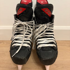CCM JetSpeed FT6 Hockey Skates Regular Width 8 (Used)