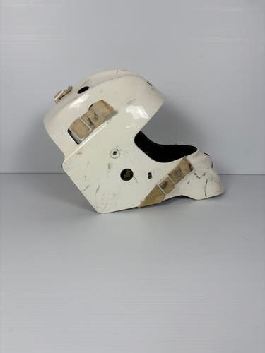 Used Senior Medium CCM GFL Pro Goalie Mask - White