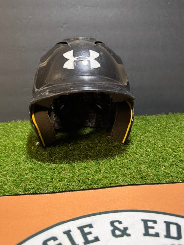 Medium Under Armour UABH100 Batting Helmet (Used)