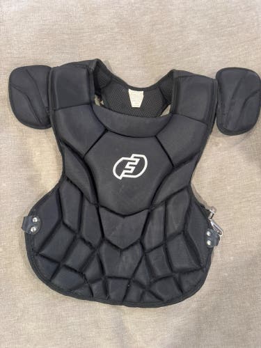 Force3 pro gear Intermediate chest protector