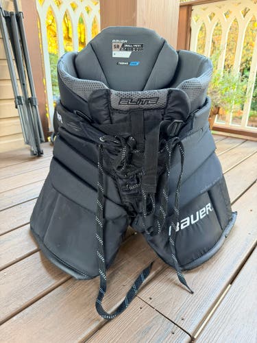 Senior Small 2024 Bauer Elite Hockey Goalie Pants (Used)