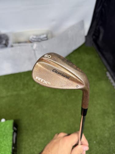 Cleveland RTX 4 60* 6 Low Wedge Tour DG S400 Stiff Shaft RH