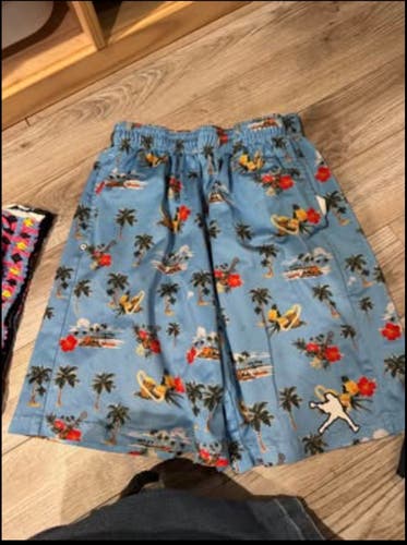Lacrosse Unlimited Hawaiian Small Men's Shorts (Used)