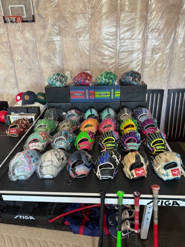 Wilson and Rawlings Baseball Gloves