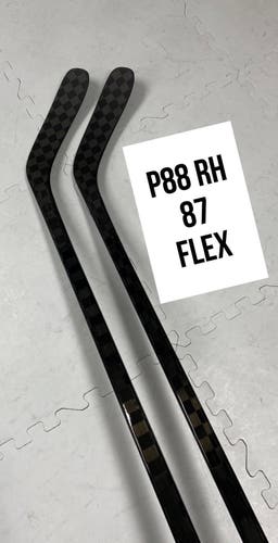 Senior(2x)Right P88 87 Flex ProBlackStock™ Unbranded Blackouts Pro Stock Nexus Hockey Sticks