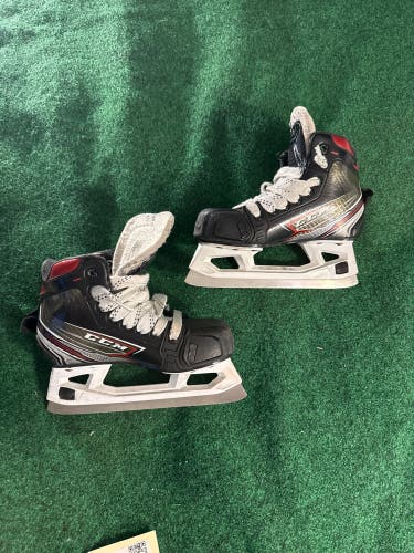 Junior CCM JetSpeed FT460 Hockey Goalie Skates (Regular) Size 1 (Used)