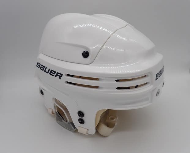 Bauer Helmet 4500 - XL (X-Large) - White - Awesome condition!
