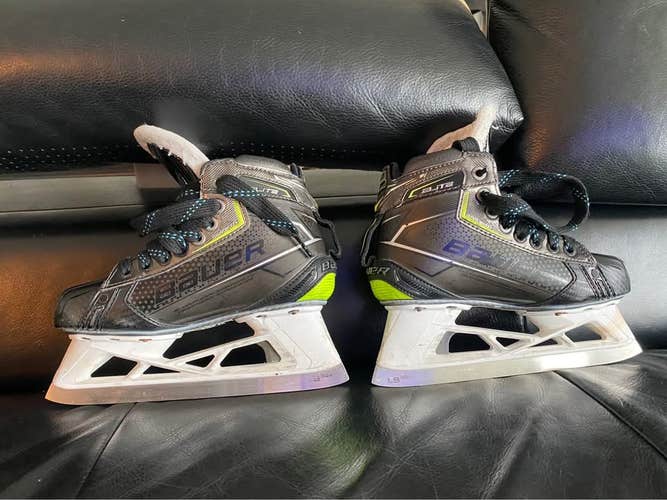 Bauer Elite Goalie Skates - Junior Size 2 (D)