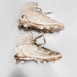 Used Under Armour Adult FB Cleats White Senior 7.5 11860-S000315337