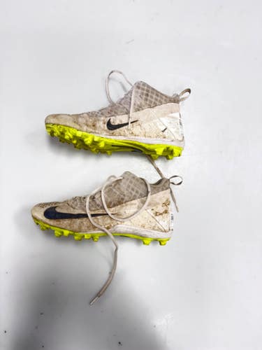 Used Nike Jr FB Cleats White Junior 05.5 11860-S000315336