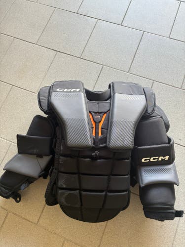 Large 2025 CCM Pro Spec Goalie Chest Protector (Used)