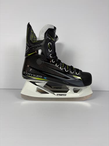 Like New Size 8.5 Regular Senior Stryker Tron X Hockey Skates