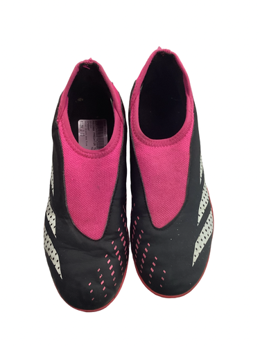 Used Adidas PREDATOR Soccer Turf Shoes Black And Pink Junior 03 11613-S000189523