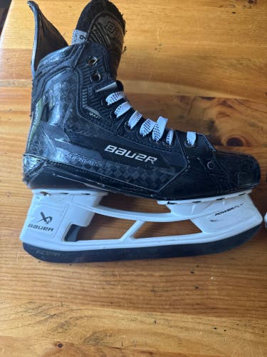 2022 Bauer Supreme Mach Hockey Skates Size 6 (Used)