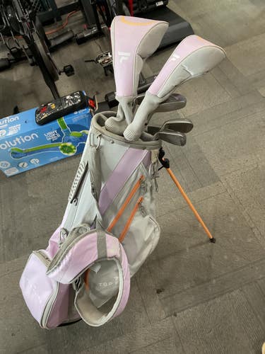 Used Top Flite LADIES GOLF CLUBS SET WITH BAG Womens Complete Set RH 9 Piece 11614-S000243676