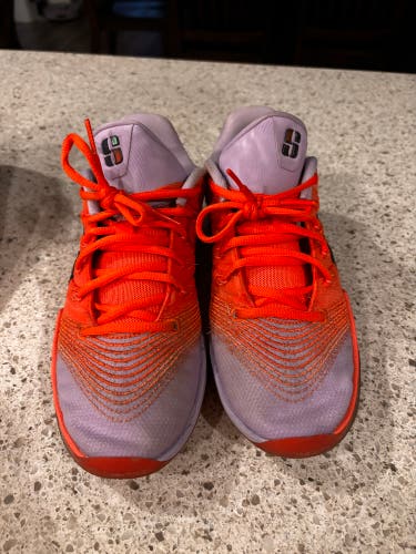 Men's Size M 8.0 (W 9.0) Nike Shoes (Used)