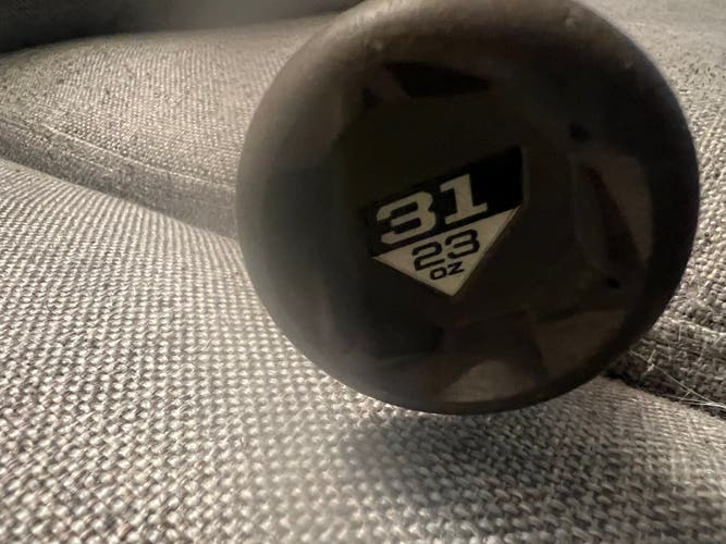 2022 DeMarini CF Composite USSSA Certified Bat (-8) 23 oz 31" (Used)