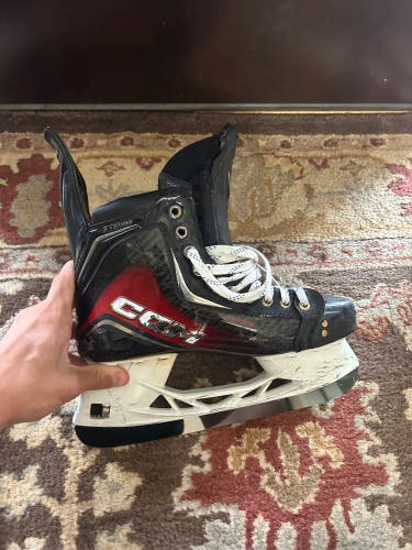 Red 2025 CCM JetSpeed FT8 Pro Hockey Skates Regular Width 7.5 (Used)