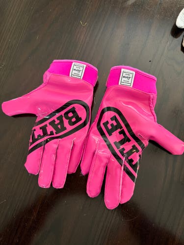 Medium Adult Battle Gloves (Used)
