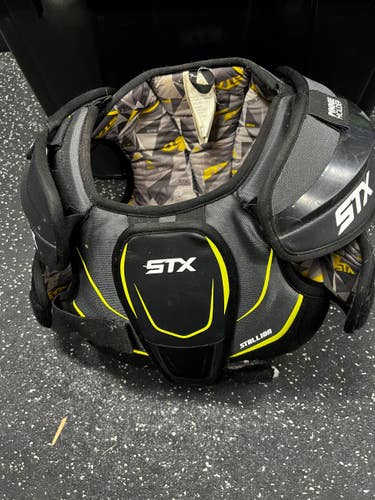 Used STX 200+ Lacrosse Shoulder Pads Grey MD 11849-S000044024