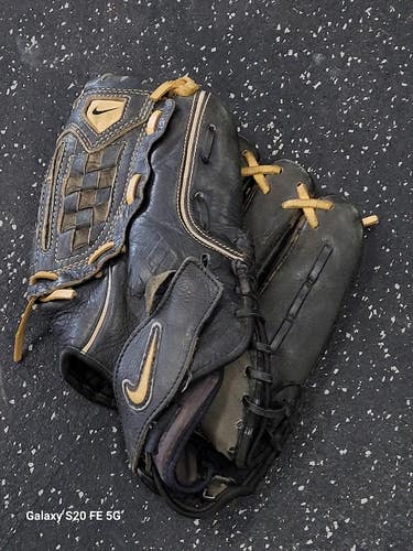 Used Nike BASEBALL GLOVE BB/SB Glove RH Throw Black 11 1/2" 11849-S000044014