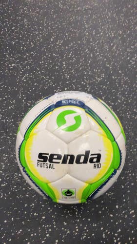 Used SENDA FUTSAL BALL All Size Soccer Ball White 3 11849-S000043887