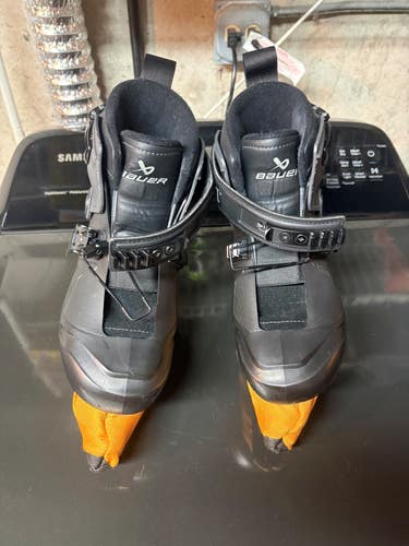 Bauer Konekt 2 Hockey Goalie Skates Size 5