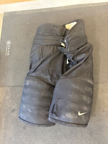 Senior Medium Nike Air Hockey Pants Pro Stock (Used)