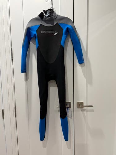 Kid's Size 12 Fullsuit 3/2mm O'Neill Wetsuit (New)