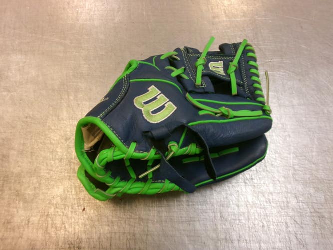 Used Wilson A450 BB/SB Glove RH Throw Navy Blue 10 3/4" 11339-S000206580