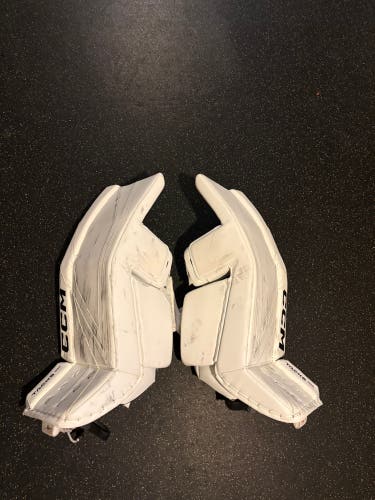 33 +1 CCM Tacks Pro Goalie Pads