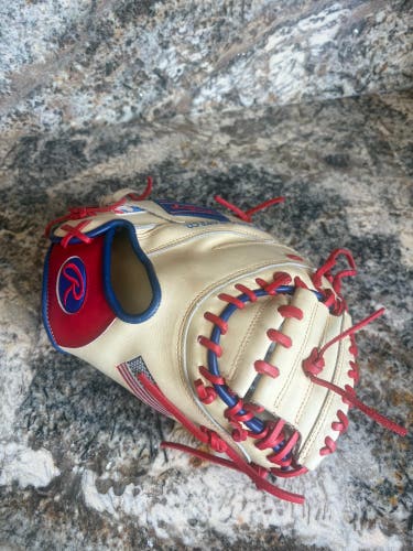 2025 Rawlings Heart of the Hide RH Catcher's Baseball Glove 33.5" (Used)