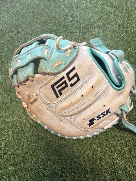 SSK RH Catcher's Softball Glove 33" (Used)