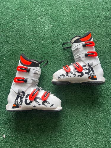 Kid's Rossignol Hero 4 World Series Racing Team Ski Boots (Used) | Mondo 23.5 (275mm)