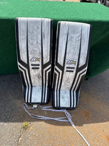 White Senior Brian's Optik X3 Goalie Leg Pads (Used) | 33" +1"