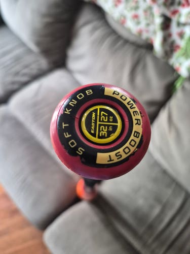 2025 Easton Hype Fire Composite USSSA Certified Bat (-5) 27 oz 32" (Used)