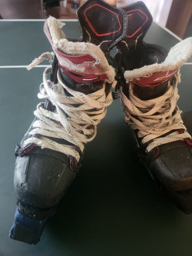 CCM JetSpeed FT2 Hockey Skates 5.5 (Used)