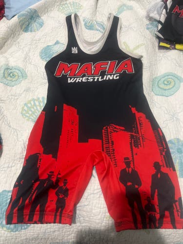 (Used) Adult Small Singlet