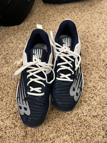 Blue Men's Size M 10.0 (W 11.0) New Balance 4040v6 Low Top (New)