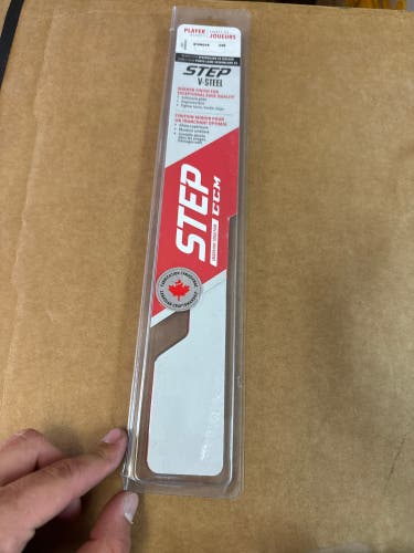 Step Steel V Steel Replacement Steel Blades 238 mm (New)