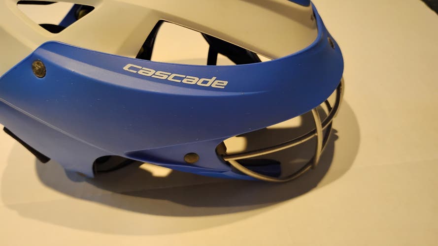 Cascade LX Women’s / Girls Lacrosse Helmet / Headgear - Blue & White