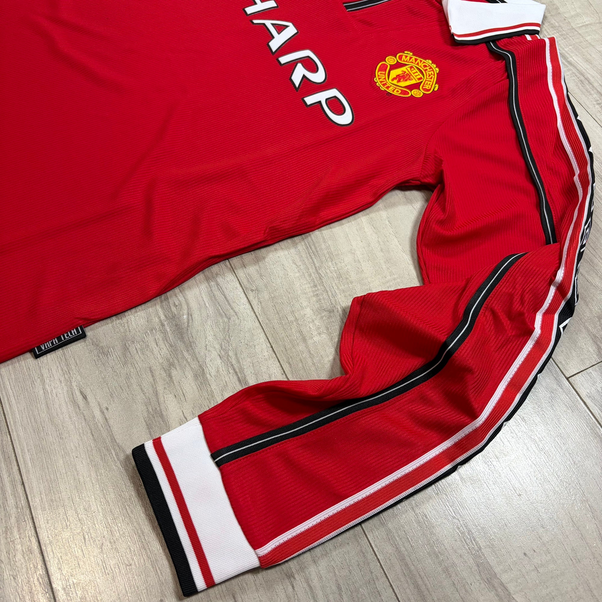 XL Manchester United Home Jersey 25/26 | SidelineSwap | Buy and